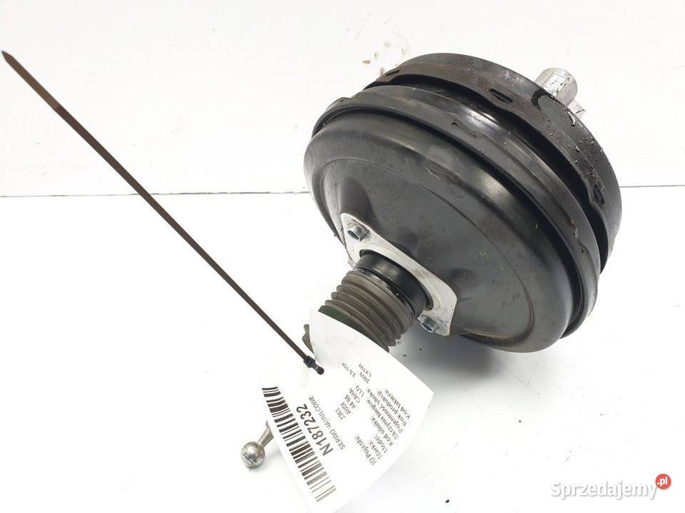 SERWO HAMULCOWE AUDI A4 B8 8K0612103K Lipno sprzedam