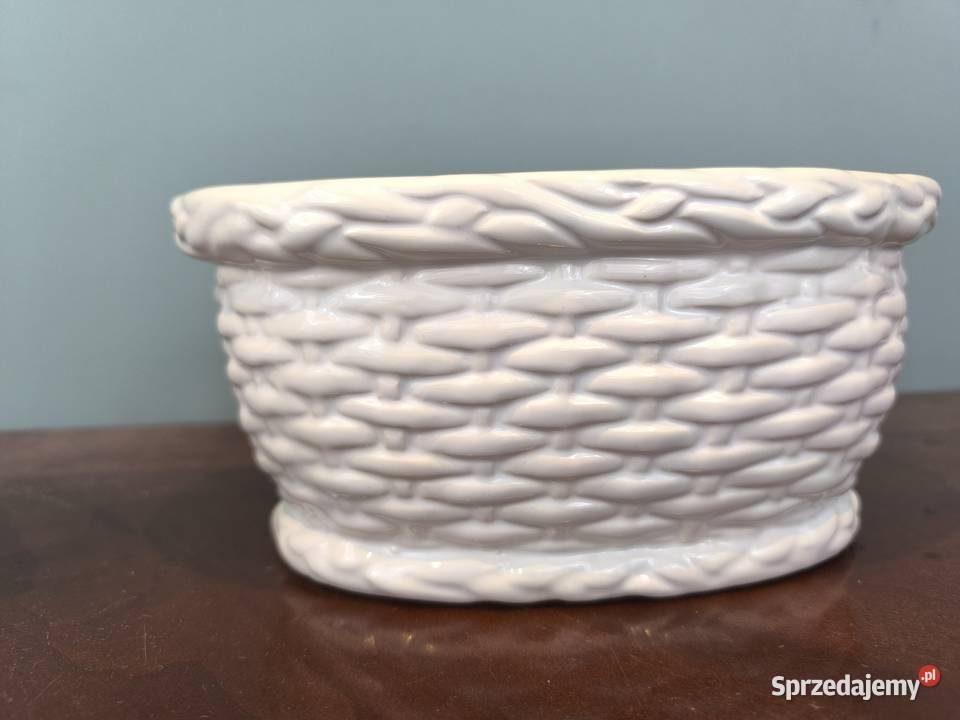 Piękna ozdobna figurka porcelanowa Łódź sprzedam