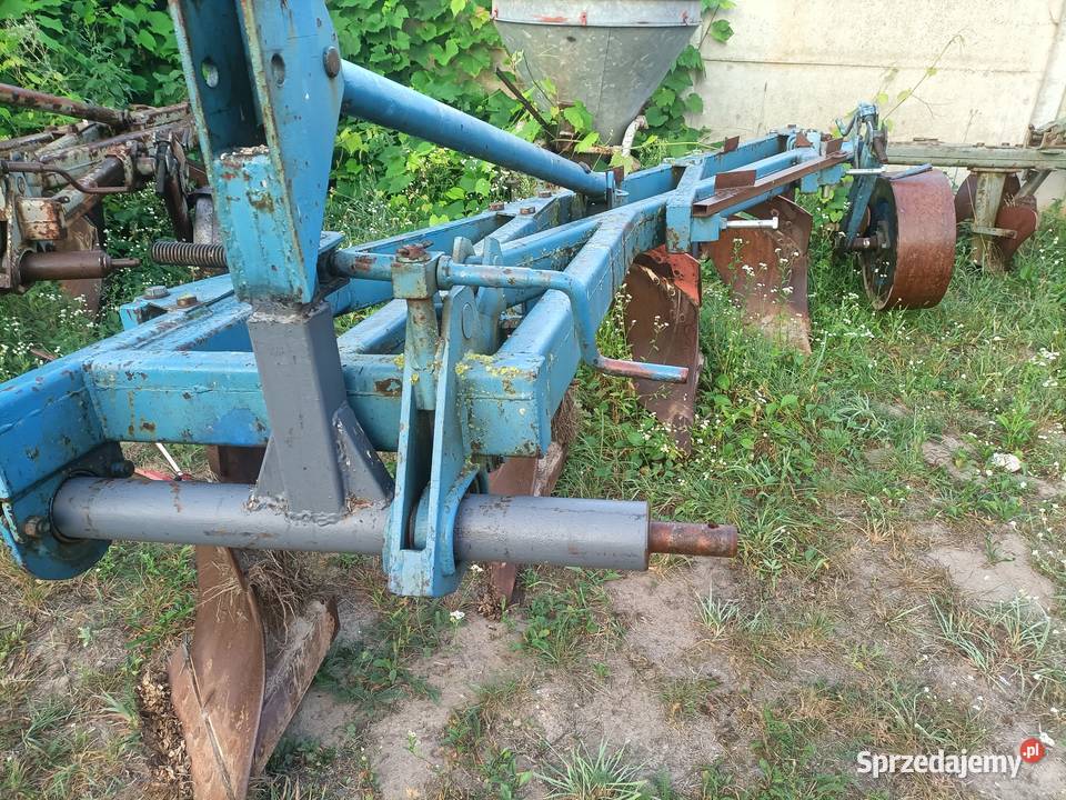 Pług 4 Drzewica sprzedam