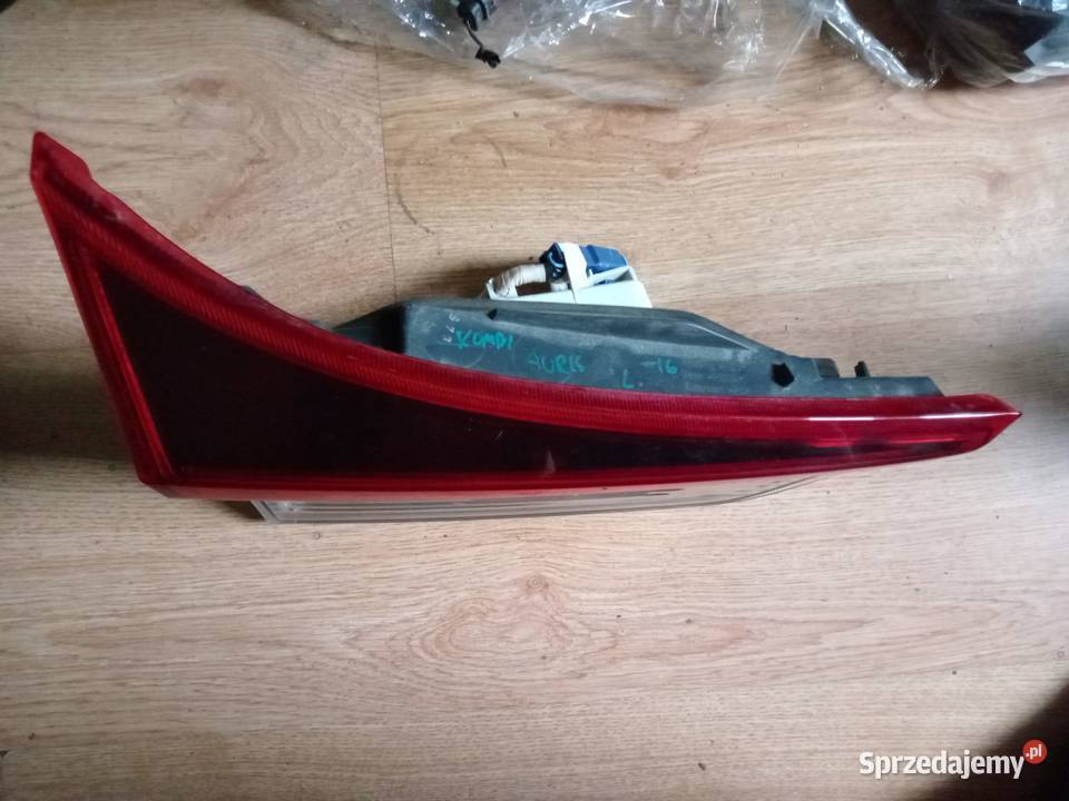 Toyota auris lampa tył lewa Krotoszyn