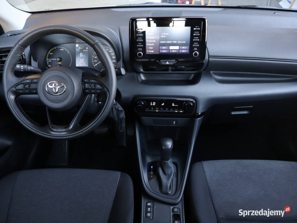 Toyota Yaris 15 VVTi Hybrid Bielany Wrocławskie sprzedam