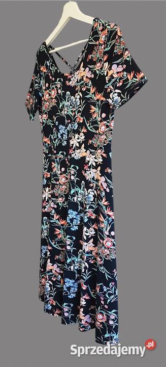 Damska sukienka czarna w kwiaty z krótkim Chrzanów sprzedam
