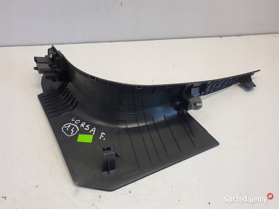 Opel Corsa F PRAWA TYLNA LISTWA SŁUPKA osłona Motoryzacja lubelskie Rudka