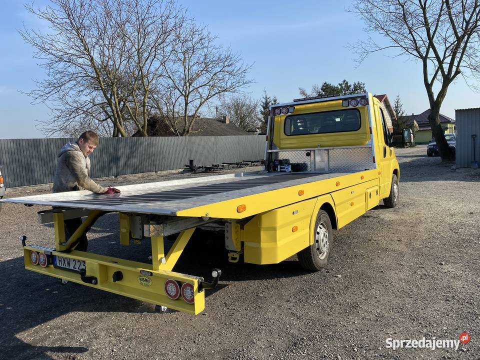 MERCEDES IVECO auto laweta DMC 35T nowy najazd 2000kg lubelskie