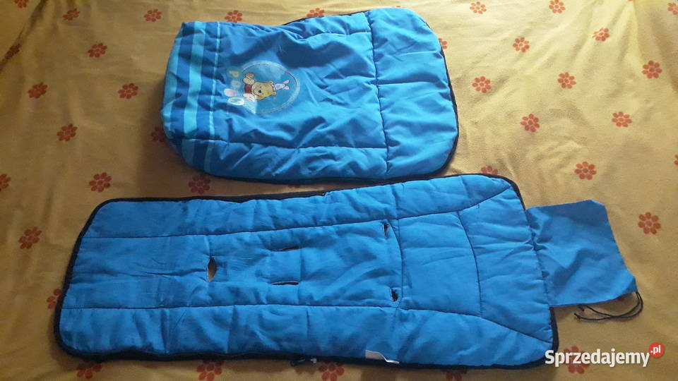 Dziecięcy śpiworek do fotelika