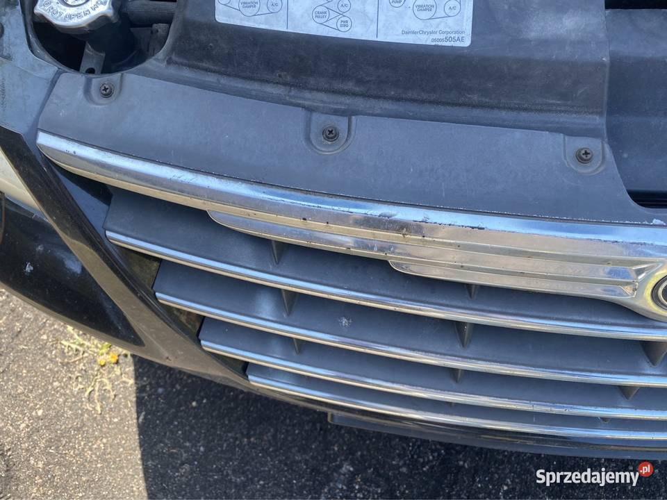 Gril atrapa Chrysler grand voyager 2007 osobowe Wałcz