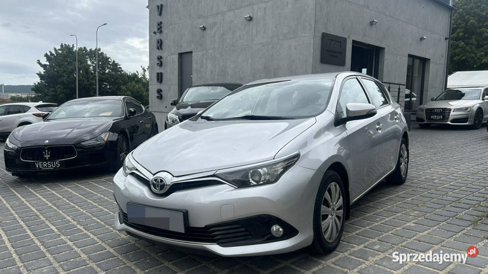 Toyota Auris 16 VVTi Klimatronic automat Serwis automatyczna