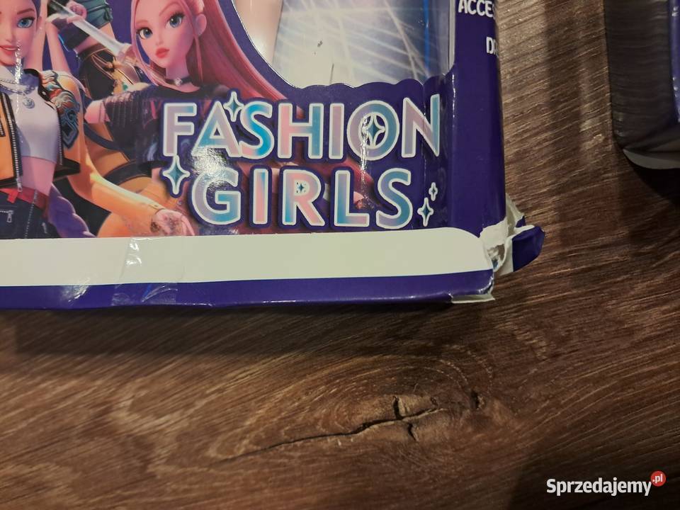 3 nowe lalki wysokość 30 uszkodzone pudełka nie świętokrzyskie Sandomierz