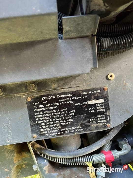 Kubota M135GX III Amortyzacja przedniej osi