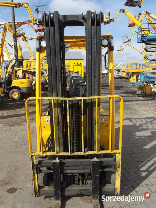 Wózek widłowy trójkołowy elektryczny Hyster Pleszew