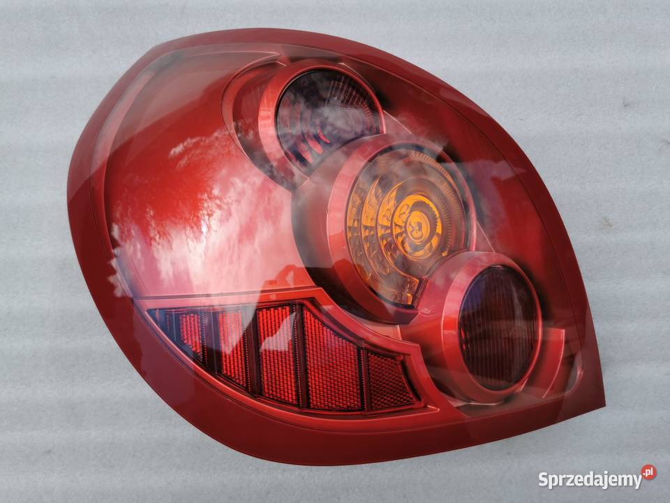 Lampa Lewy Tył Tylna Lewa Nissan Almera N16 Lift