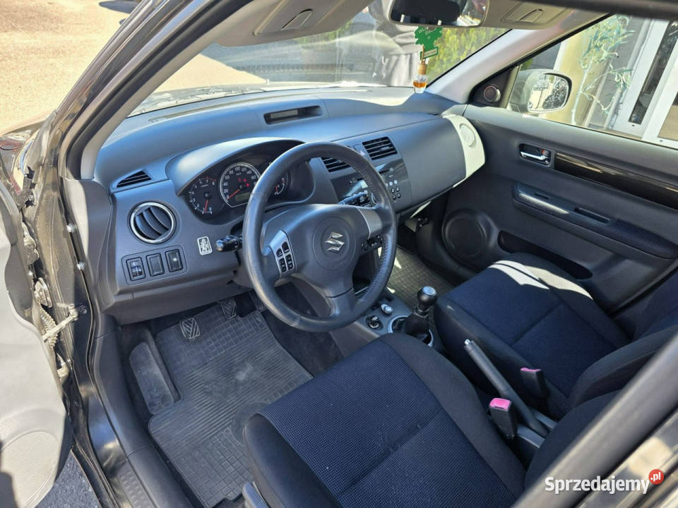Suzuki Swift 13 Benzyna 92 Klimatyzacja Alufelgi ABS Słupsk