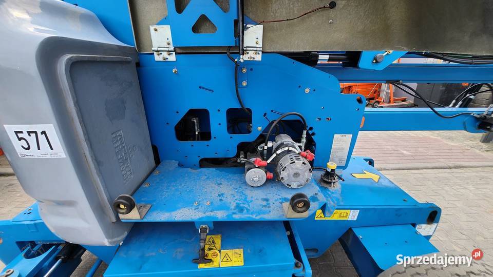 Sprzedam podnośnik przegubowe GENIE Z4525J 2015 nie