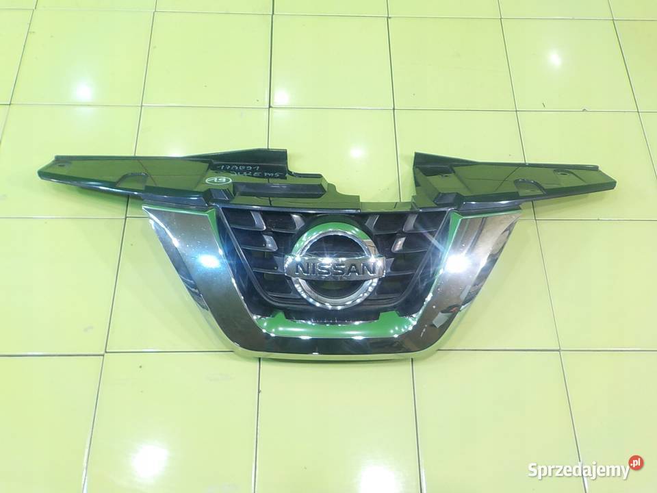 NISSAN JUKE F15 I LIFT 14r 5D atrapa grill