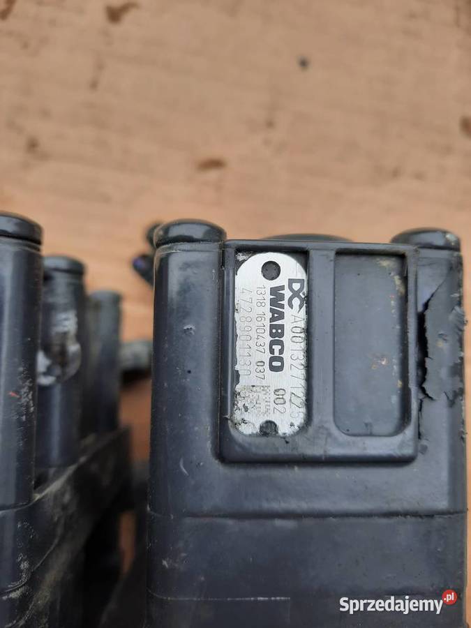 Zawór ECAS poduszek A0013271225 Mercedes Actros