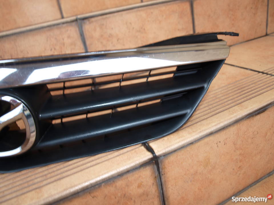 Mazda 626 grill chrom atrapa przód 2000 2002r Kalisz