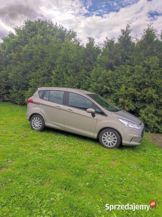 Ford B-Max bardzo mały przebieg (udokumentowany)