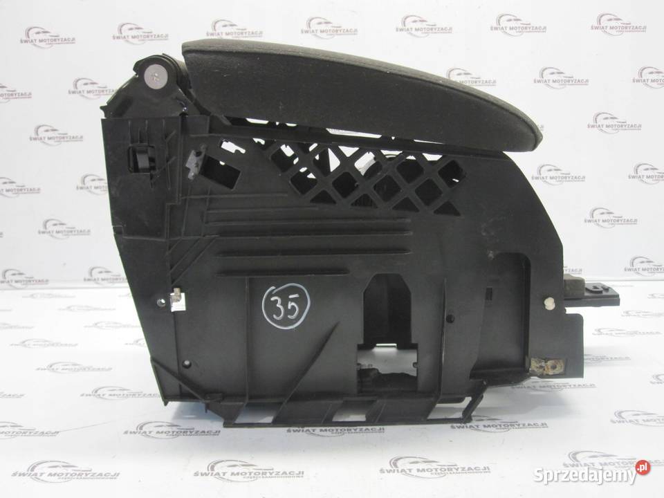 SCIROCCO III 10r schowek podłokietnik 1K5864251C osobowe sprzedam