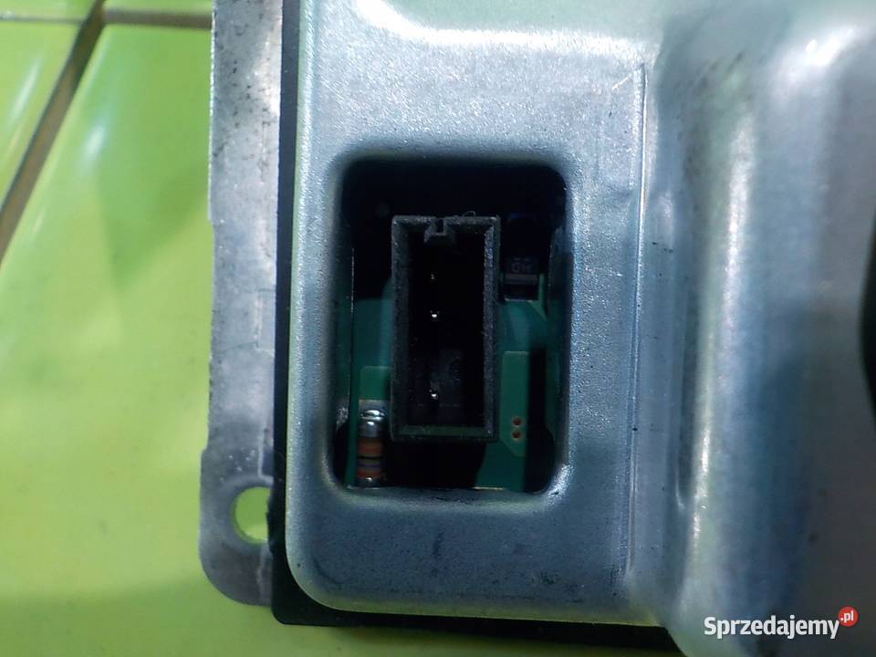 CHRYSLER 300C 30 B 07r SEDAN 4D przetwornica