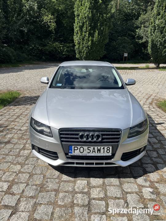 Audi A4 B8 20 TDI Sedan 226 Zadbane Rok produkcji 2011 Poznań sprzedam