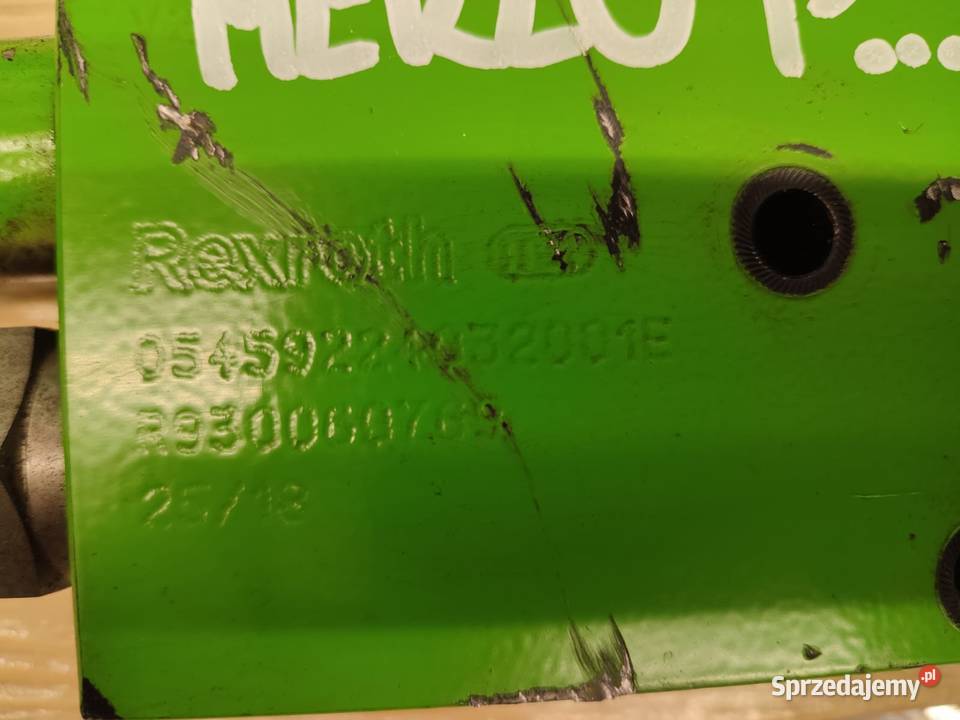 Zamek R930060769 siłownika hydraulicznego łyżki Wilkowo