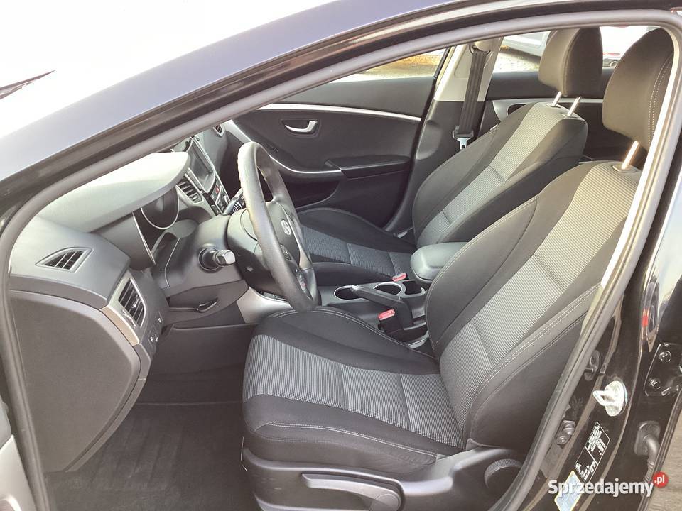 Hyundai i30 Benzyna 14 51 przebiegu benzyna Leszno