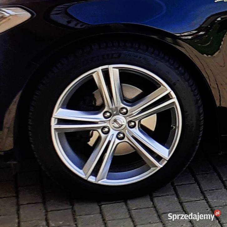Koła całoroczne Ford VOLVO 5x108 Michelin Biała