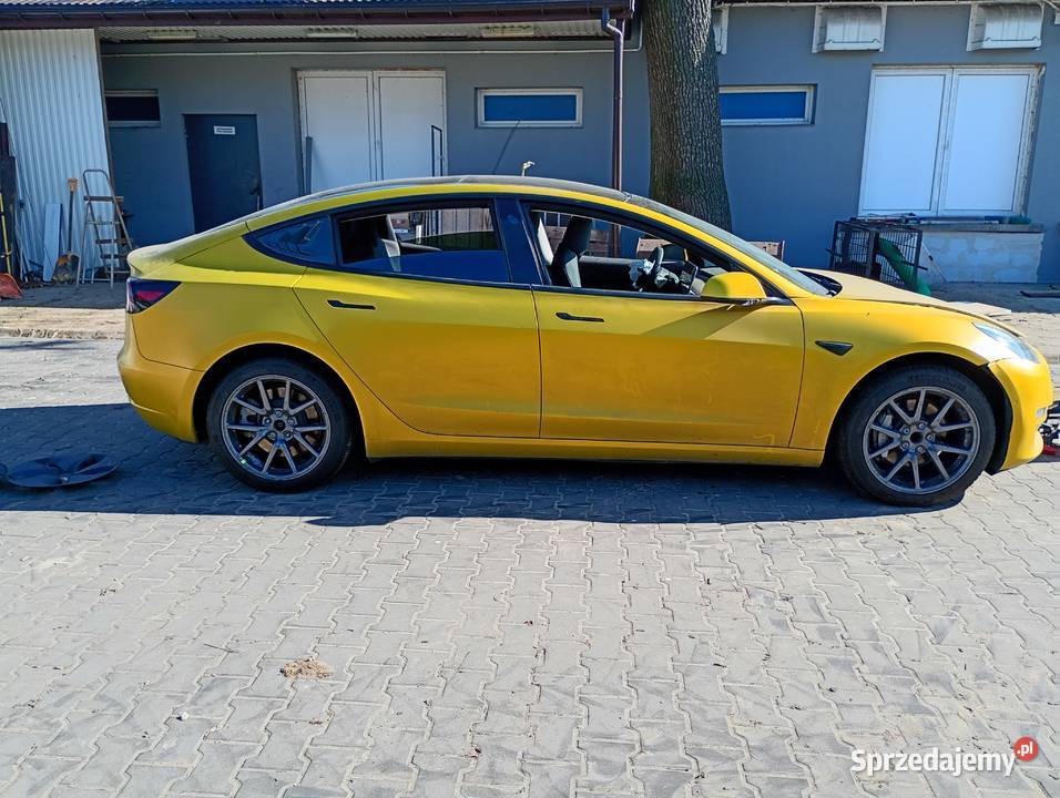 Tesla 3 RWD Standard Plus Już w Polsce Z USA