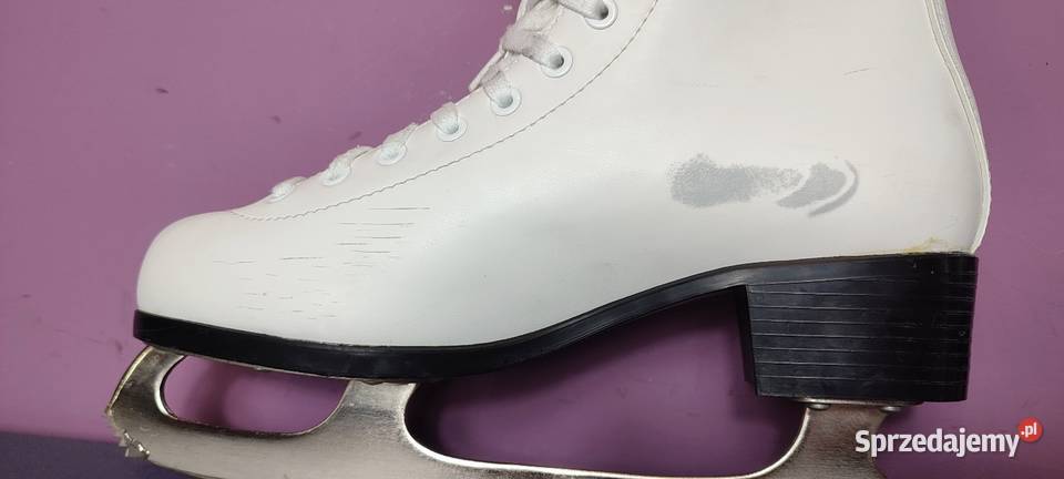 Łyżwy figurowe rozmiar 38 wkładka 248 11 Jasień