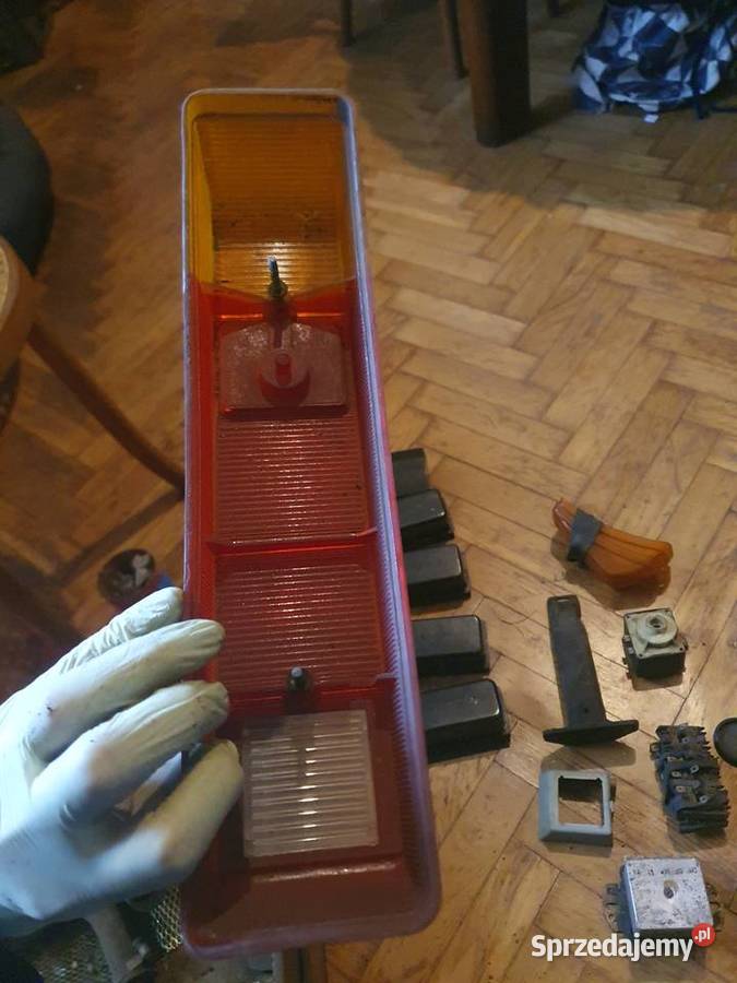 Lampy Klosze światła Wartburg DDR Ruhla AKA Warszawa