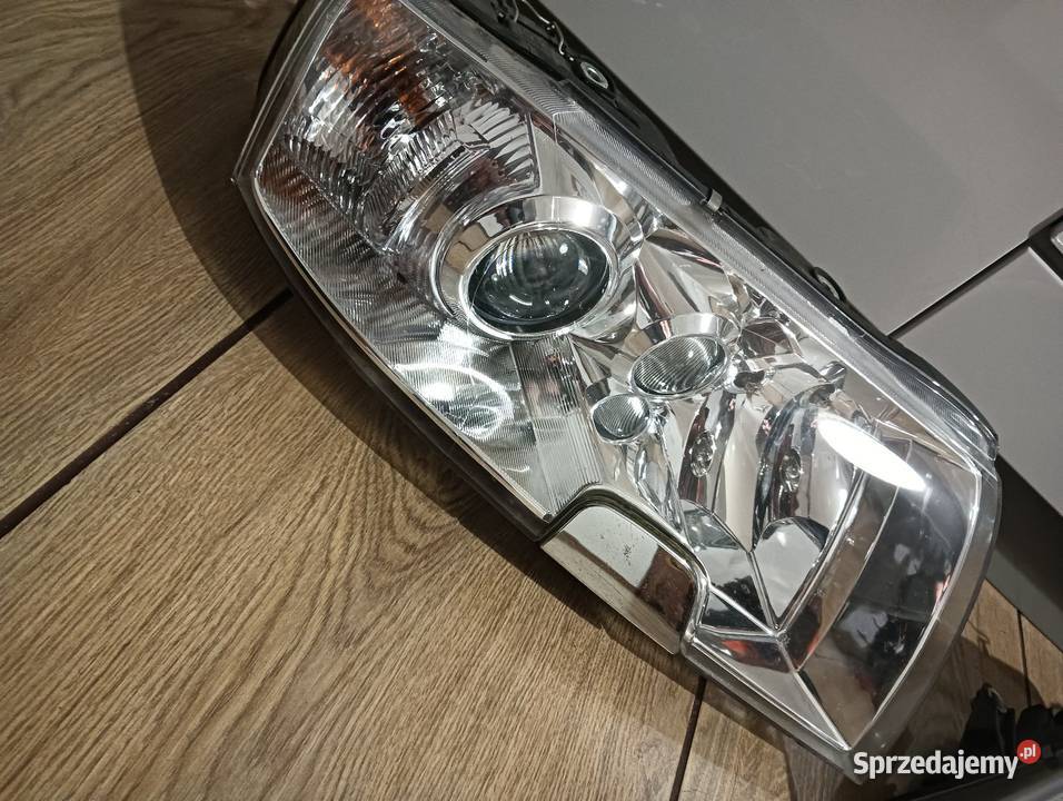 Lampy Skoda Superb kompletne EU Poniec