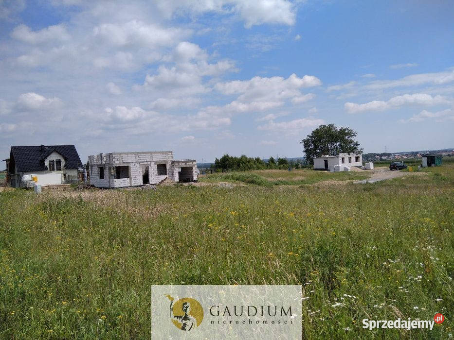 Działka budowlana w Przyjaźni media w drodze