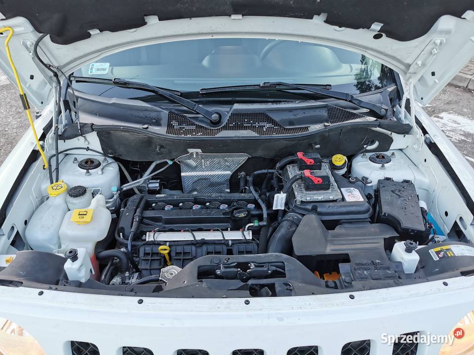 JEEP PATRIOT 20 benzyna mały przebieg zadbany Białystok