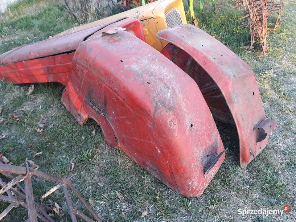 Błotniki Ursus C360 Bucze