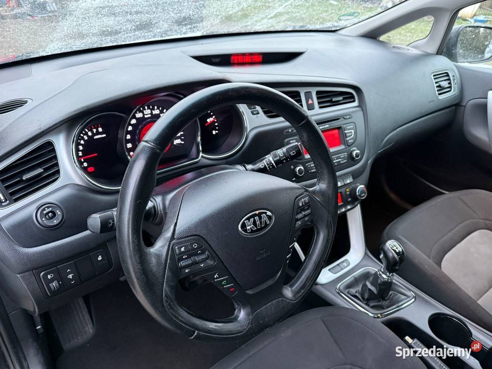 Kia ceed 16benzyna bogata sprzedam
