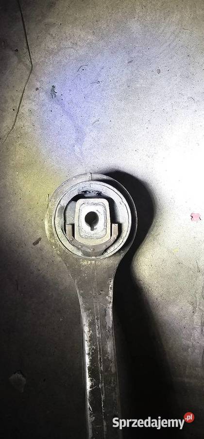 Wahacz wahacze Audi A6 C5 oryginalne oryginał osobowe Tuszyn sprzedam