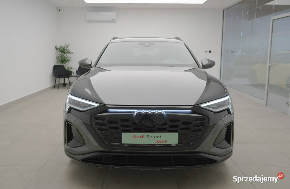Audi Q8 etron etron 55 408 Sline MatrixLED ESP