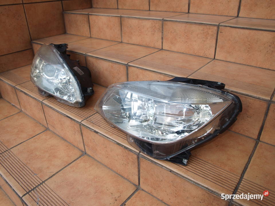 Mercedes C klasa W204 lampy przód zwykłe 2007 Kalisz