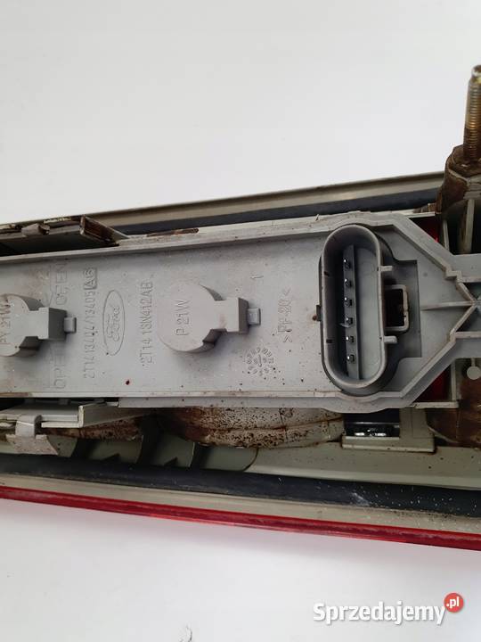 LAMPA PRAWA Ford Transit Connect I 0213r TYLNA osobowe Rudka