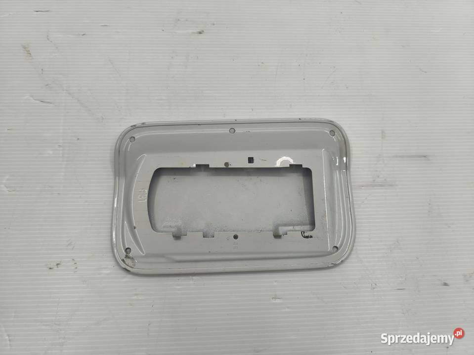 KLAPKA WLEWU PALIWA BMW F31 LIFT