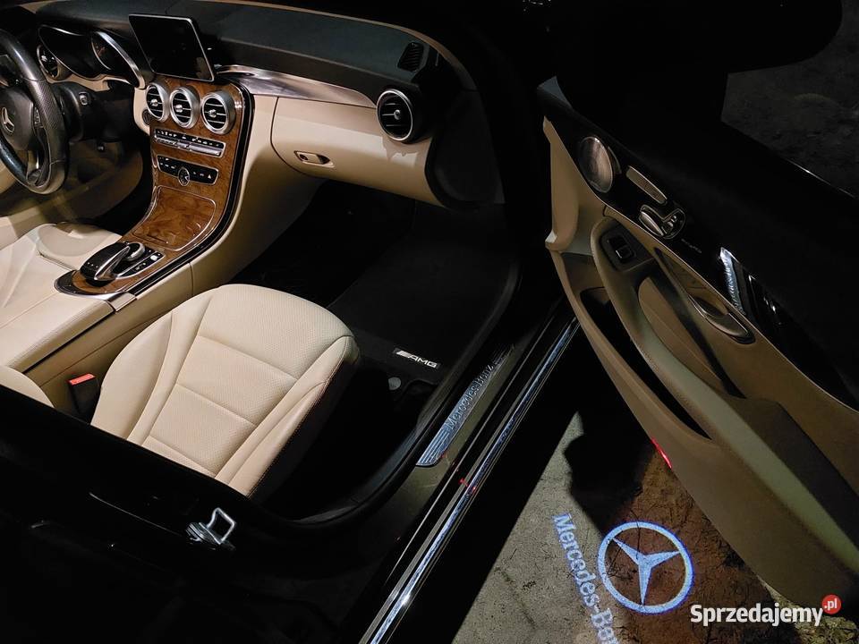 Mercedes C300 4Matic przebieg 124 Gdynia