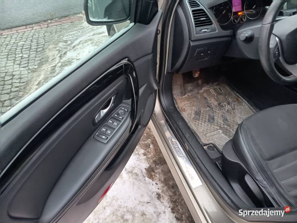 Syndyk sprzeda samochód Renault Laguna Warszawa