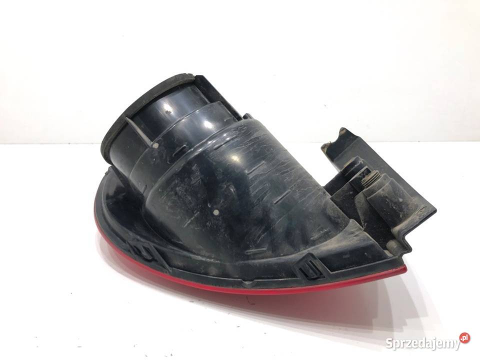 LAMPA PRAWY TYŁ SEAT ALTEA Minivan ŚWIATŁO TYLNA