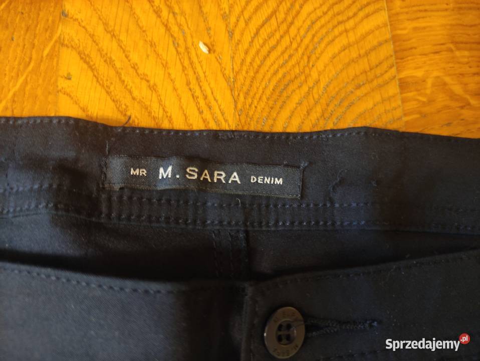 Sprzedam nowe spodnie w kolorze granatowym Przasnysz