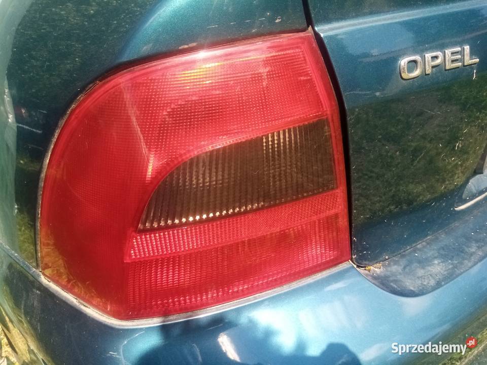 Opel Vectra b sedan lampy tył R L orginal inne Lampy tylne