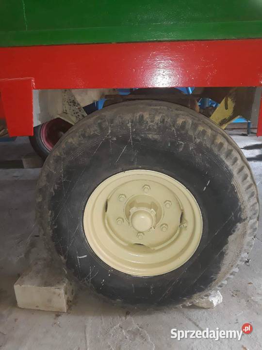 Sprzedam przyczepę rozrzutnik Ciszyca Przewozowa