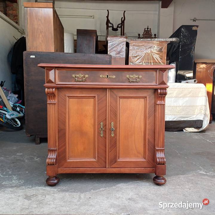 Stylowa Szafka Komoda w stylu Eklektycznym