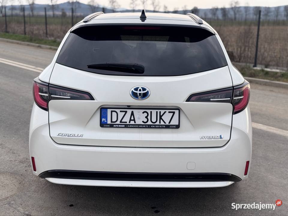 Toyota Corolla e21 executive 18 hybryda biały Ząbkowice Śląskie sprzedam