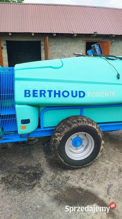 Opryskiwacz sadowniczy Berthoud fructair 1500l Zaczepiane mazowieckie Lipsko