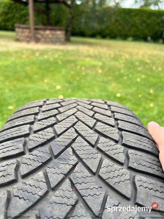 Felgi Ford OE 16 opony zimowe Bridgestone Gnieżdżewo